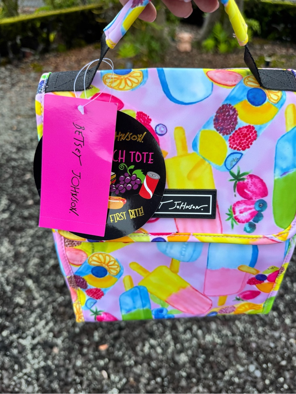 Betsey Johnson NWT Fruity Pops Flap Top Insulated Lunch Tote - Picture 6 of 9